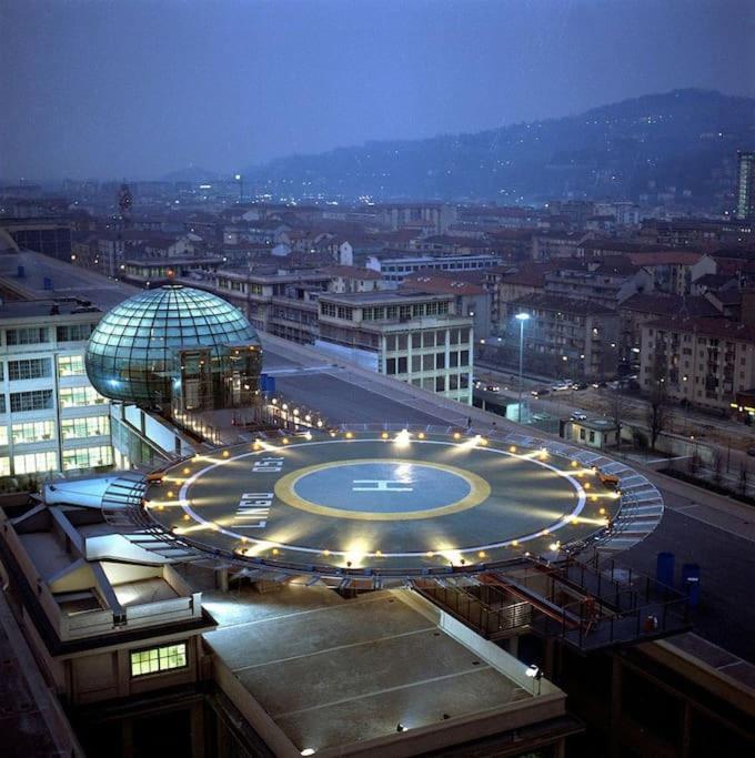 Casa Spezia - Metro Vicina, Wi-Fi Rapido & Netflix Apartment ตูริน ภายนอก รูปภาพ
